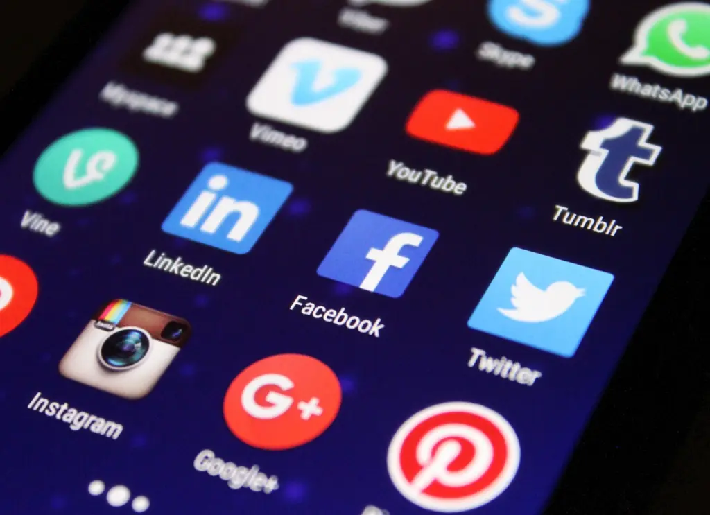 Social Media Intern